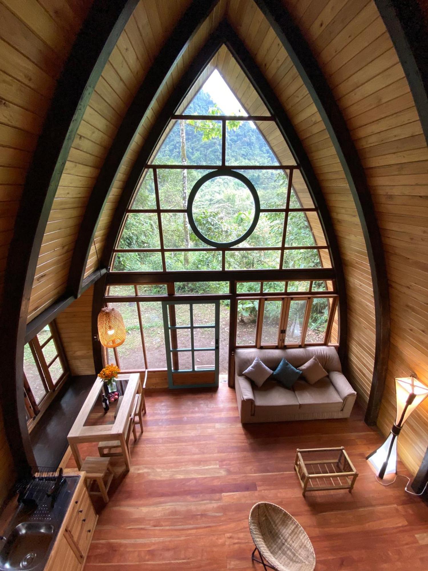 Sacha Urco Lodge Y Bosque Protector Mindo Exterior photo